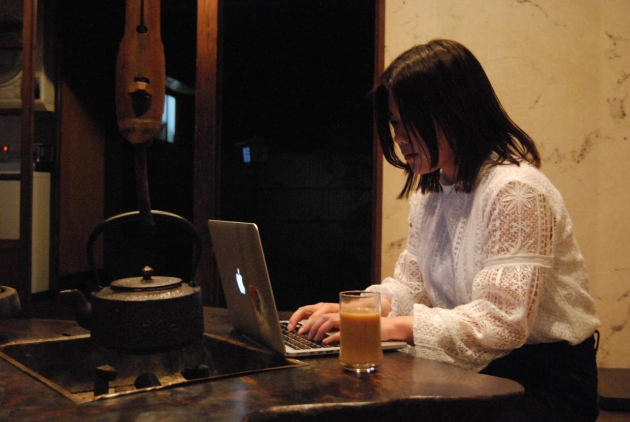 Guesthouse Omoya--全個室--囲炉裏のぬくもりと共にグループの絆を深める古民家宿でゆっくりとした時間を-6名部屋-6名部屋-8名部屋--最大20名-ペット同伴可は一室のみ- ماتسوياما المظهر الخارجي الصورة